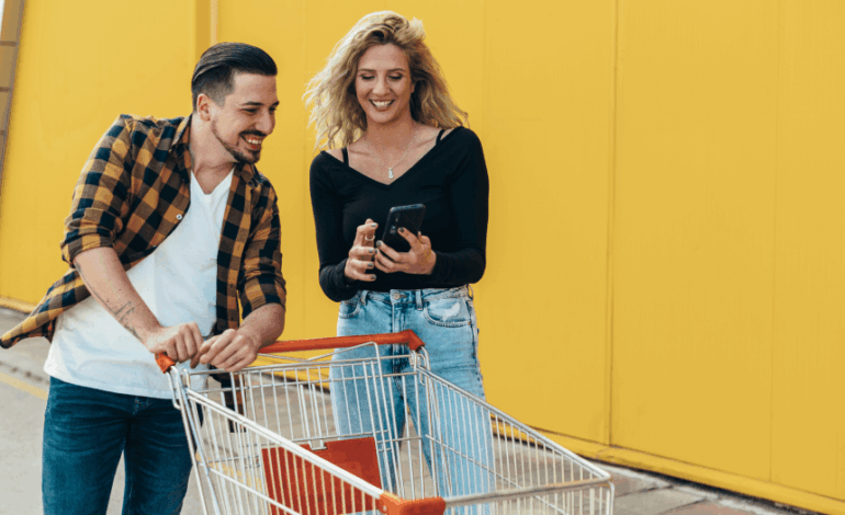 Una sola email non basta. Scopri lo scenario “Carrello 2.0” che recupera i clienti tramite email, SMS e notifiche push in 48 ore